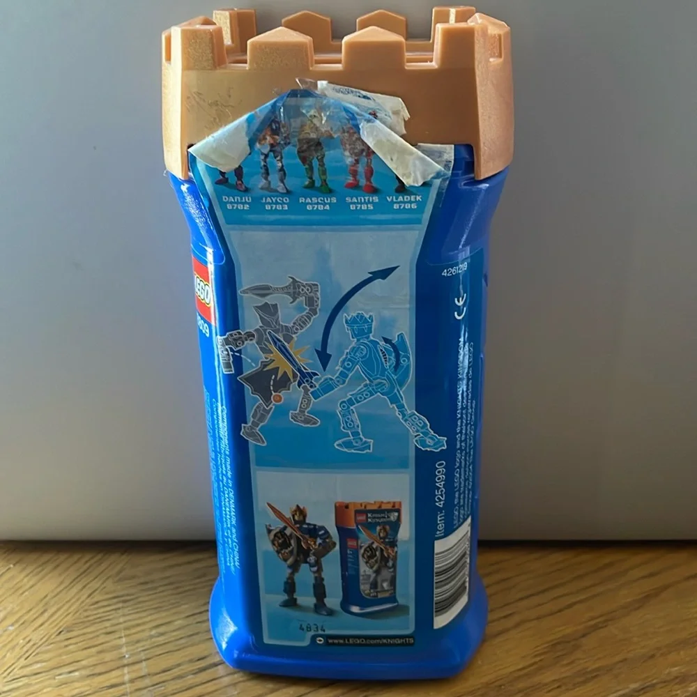 Lego Knights Kingdom 8809 King / Roí Mathias - Retired by Lego in 2005
